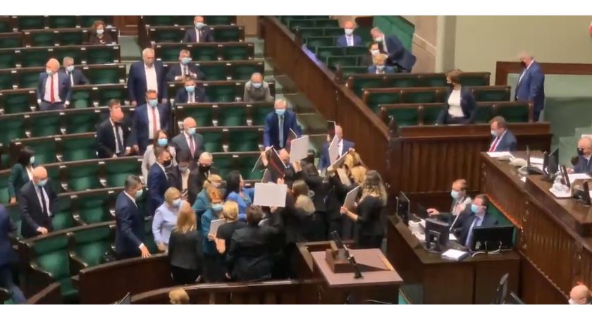Sejm, 27 października