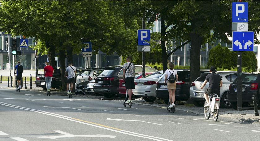 Powstanie kilka tysięcy nowych miejsc parkingowych