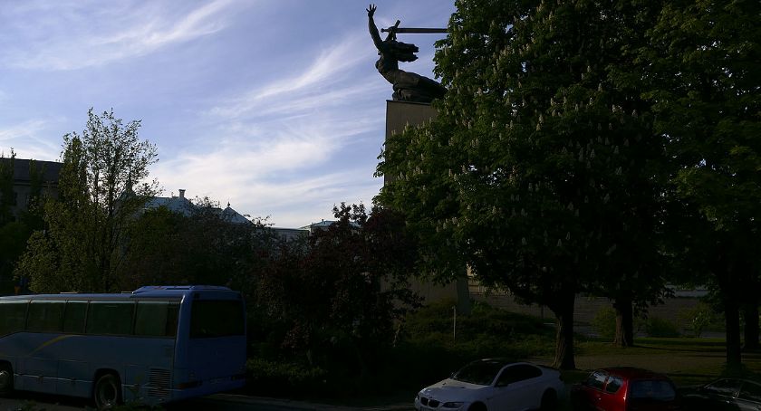 UFO w Śródmieściu Warszawy