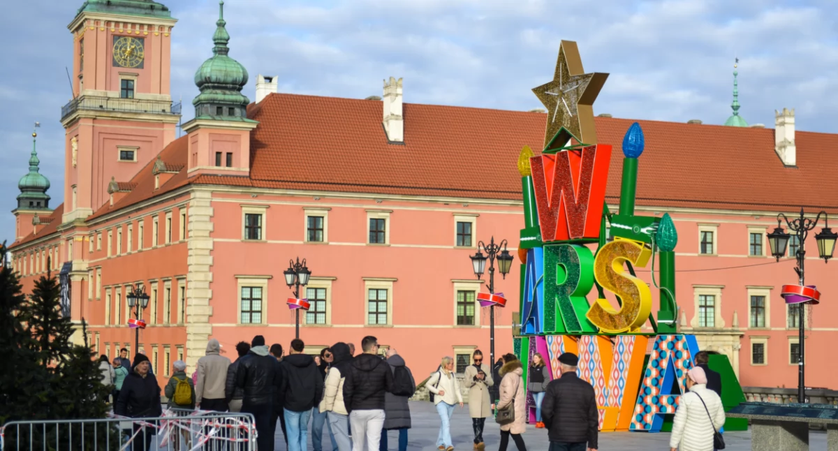 Retro iluminacja po raz ostatni - Warszawa rozbłyśnie świątecznym blaskiem
