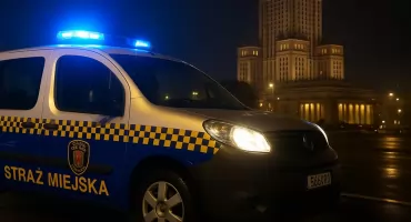 Interwencja straży miejskiej w centrum Warszawy. Mężczyzna trafił do szpitala