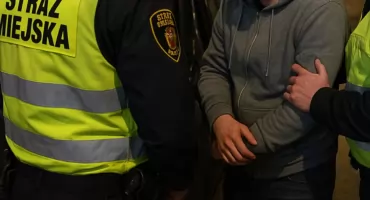 Pijany kierowca pędził pod prąd w centrum Warszawy! Zatrzymali go strażnicy miejscy