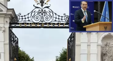 Protest na Uniwersytecie Warszawskim podczas przemówienia Radosława Sikorskiego