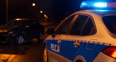 Kolizja na Jana Pawła II - zderzenie BMW z pojazdem przewozu osób