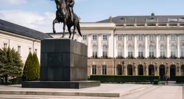 Pierwsze oficjalne rozmowy Zełenskiego i Nawrockiego w Pałacu Prezydenckim