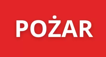 POŻAR poddasza w centrum Warszawy. 7 zastępów straży walczyło z ogniem