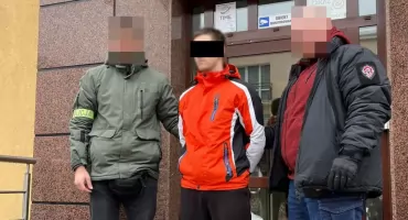 KRADZIEŻ ZŁOTA. Policja zatrzymała 27-latka, straty sięgają 350 tys. zł
