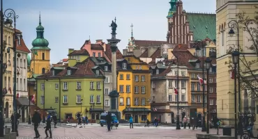 Utrudnienia w Śródmieściu. Ulicami Warszawy przejdzie Droga Krzyżowa