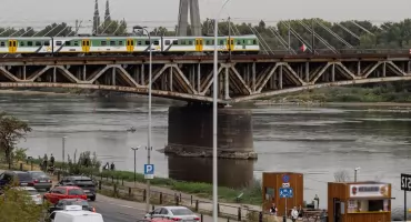 Tragiczne odkrycie przy bulwarach. Ciało mężczyzny wyłowione z Wisły