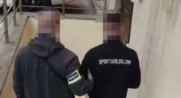 Brutalny atak pseudokibiców. 15-latek pobity i okradziony