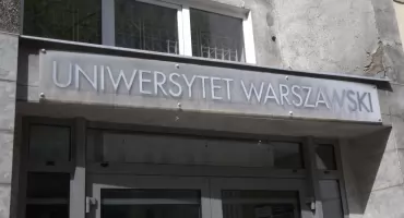 Rok po tragedii na UW. Uczelnia odda hołd swojej pracowniczce